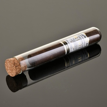 Orishas Comandantes Robusto - cигары Оришас Командантес Робусто в п/у