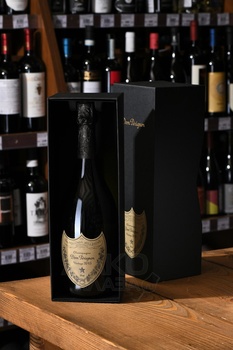 Dom Perignon Vintage gift box - шампанское Дом Периньон Винтаж 0.75 л в п/у