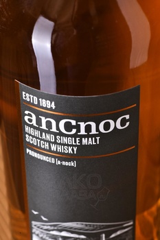 AnCnoc 10 Years Old - виски АнНок Смоки 10 лет 0.7 л в тубе