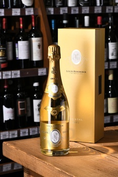 Louis Roederer Cristal - шампанское Луи Родерер Кристаль 0.75 л белое брют в п/у
