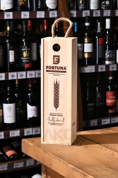 Водка Фортуна Органик 0.7 л в д/у