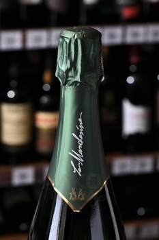 Le Marchesine Franciacorta Nitens Brut - вино игристое Ле Маркезине Франчакорта Нитенс Брют 0.75 л белое брют