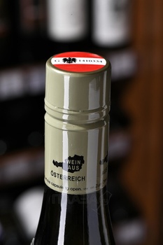 Pfaffl Austrian Pepper - вино Пфаффль Австрийский Перец 0.75 л белое сухое