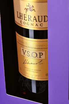 Lheraud Cognac VSOP - коньяк Леро ВСОП 0.7 л в п/у + 1 бокал