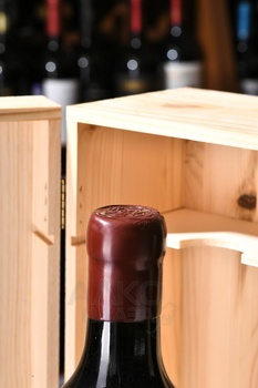 Terre del Bruno Le More Nere Toscana - вино Терре дель Бруно Ле Море Нере Тоскана 3 л красное сухое в д/у