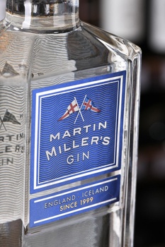 Martin Millers - джин Мартин Миллерс 0.7 л