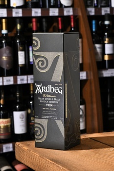 Ardbeg 10 years - виски Ардбег 10 лет 0.7 л