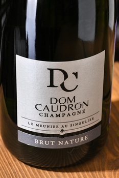 Dom Caudron Brut Nature Champagne - шампанское Дом Кодрон Брют Натюр 0.75 л белое брют натюр