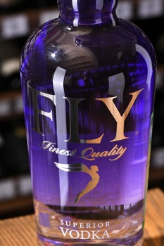 FLY Vodka - водка Флай 0.7 л