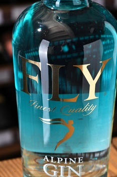 Fly Gin - джин Флай 0.7 л