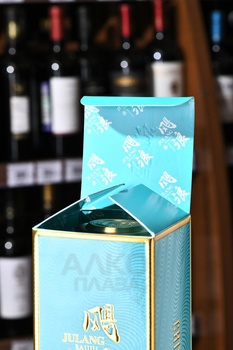 Baijiu Goalong Julang - байдзю Гоалонг Джуланг 0.5 л в п/у