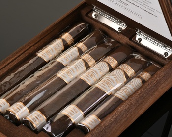 Plasencia Reserva Original Sampler - сигары Плаценсия Резерва Ориджинал Сэмплер набор из 6 сигар