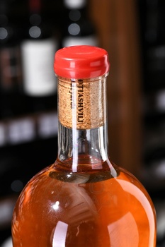 Tchotiashvili Natural Kvevri Reserve Rkatsiteli - вино Чотиашвили Натурал Квеври Резерв Ркацители 0.75 л белое сухое