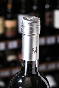 Merlet Creme de Mure - ликер Мерле Дикая ежевика 0.7 л