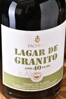 Pacheca Lagar de Granito Porto 40 Anos - портвейн Пачека Лагар де Гранито Порто 40 лет 0.75 л красный сладкий в тубе