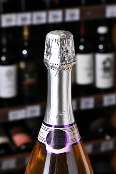 Fiorino d’Oro Prosecco Rose Spumante - вино игристое Фиорино д’Оро Просекко Розе Спуманте 0.75 л сухое розовое