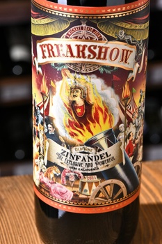 Michael David Winery Freakshow Zinfandel - вино Фрикшоу Зинфандель 0.75 л красное сухое