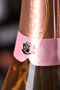 Bottega Prosecco Rose Brut - вино игристое Боттега Просекко Розе Брют 2022 год 0.75 л розовое брют