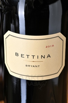 Bettina Bryant - вино Беттина Брайнт 0.75 л 2018 год красное сухое