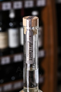 Водка Полугар №1 рожь и пшеница 0.5 л