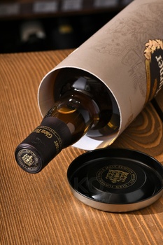 Glen Turner 12 years old in tube - виски Глен Тернер 12 лет 0.7 л в тубе