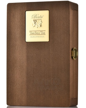 Berta Tre Soli Tre 8 years - граппа Берта Тре Соли Тре 8 лет 0.7 л в д/у