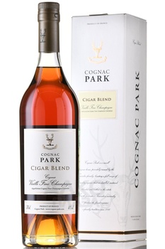 Park Cigar Blend - коньяк Парк Сигар Бленд 0.7 л в п/у