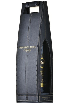 Beluga Transatlantic Racing Leather Gift Box - водка Белуга Трансатлантик Рейсинг 0.7 л в кожаной п/у