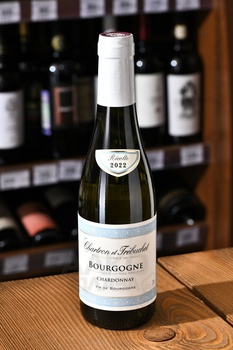 Chartron et Trebuchet Bourgogne Chardonnay - вино Шартрон э Требюше Бургонь Шардоне 0.375 л белое сухое