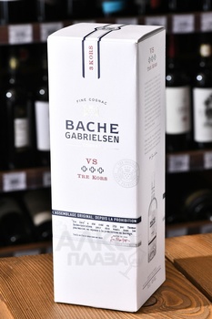 Bache-Gabrielsen VS Tre Kors - коньяк Баш Габриэльсен ВС Тре Корс 0.7 л в п/у