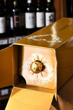 Bottega Gold Prosecco Brut - вино игристое Боттега Голд Просекко Брют 2022 год 1.5 л белое брют в п/у