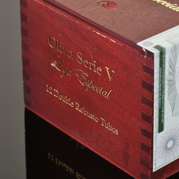 Oliva Connecticut Reserve Toro Tubos - сигары Олива Коннектикут Резерв Торо Тубос