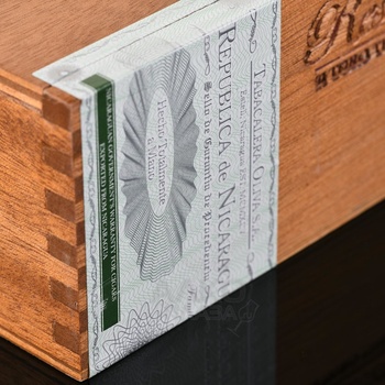 Oliva Serie V Double Robusto Tubos - сигары Олива Серия V Дбл Робусто Тубос