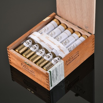 Oliva Serie V Double Robusto Tubos - сигары Олива Серия V Дбл Робусто Тубос