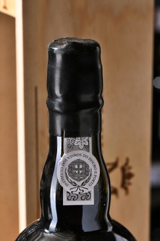 Maynards Porto Colheita 1966 - портвейн Майнардс Колейта Порто 1966 год 0.75 л в д/у