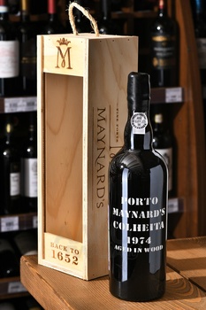 Maynards Porto Colheita 1974 - портвейн Майнардс Колейта Порто 1974 год 0.75 л в д/у