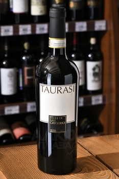 Taurasi - вино Таурази 0.75 л красное сухое