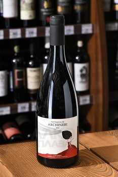 Pietradolce Archineri Etna Rosso - вино Пьетрадольче Аркинери Этна Россо 0.75 л красное сухое