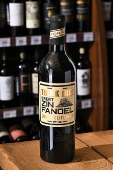 Think Big! Great Zinfandel - вино Синк Биг! Грейт Зинфандель 0.75 л красное полусухое