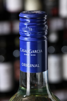 Casal Garcia - вино Казаль Гарсия 0.75 л белое полусухое