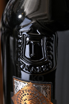 Caesius Valpolicella Ripasso Superiore - вино Вальполичелла Суперьоре Рипассо Чезиус 0.75 л красное сухое