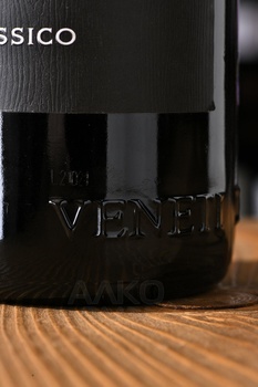 Domini Veneti Amarone della Valpolicella Classico - вино Домини Венети Амароне делла Вальполичелла Классико 0.75 л красное сухое