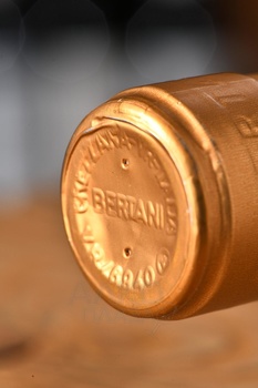 Bertani Valpantena Amarone della Valpolicella DOCG - вино Бертани Вальполичелла Амароне делла Вальполичелла 0.75 л красное сухое