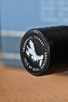 Torabhaig Single Malt Scotch Whisky Legacy Series Allt Gleann Batch Strength - виски Торвег Сингл Молт Скотч Виски Легаси Сириес Альт Глен Батч Стренг 0.7 л в п/у