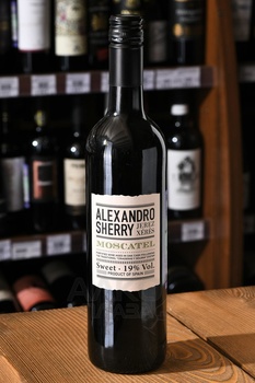 Alexandro Moscatel - херес Алехандро Москатель 0.75 л