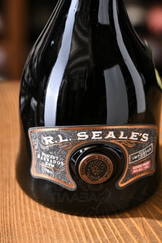 R.L. Seales 10 years - ром Р.Л. Силс 10 лет 0.7 л