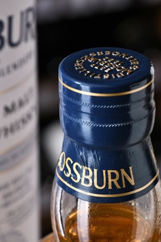 Mossburn Island 3 years - виски Моссберн Айлэнд 3 года 0.7 л