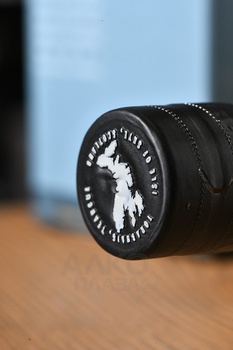 Torabhaig Legacy Series Allt Gleann Single malt Scotch Whisky - виски солодовый Торвег Легаси Сириес Альт Глен Сингл Скотч Виски 0.7 л в п/у