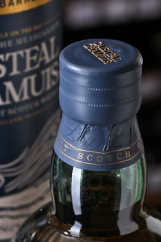 Castle Chamuis 12 Year Old - виски солодовый Касл Камус 12 лет 0.7 л в тубе