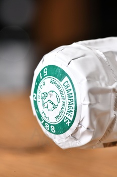 Andre Beaufort Polisy Brut Rose - шампанское Андре Бофор Полизи Резерв Розе 0.75 л розовое полусладкое